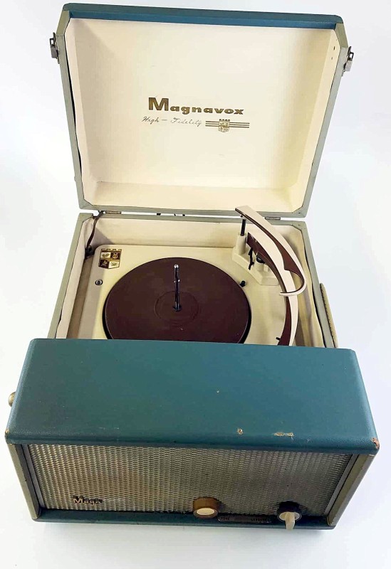 Magnavox TP237 T-B Colors.jpg