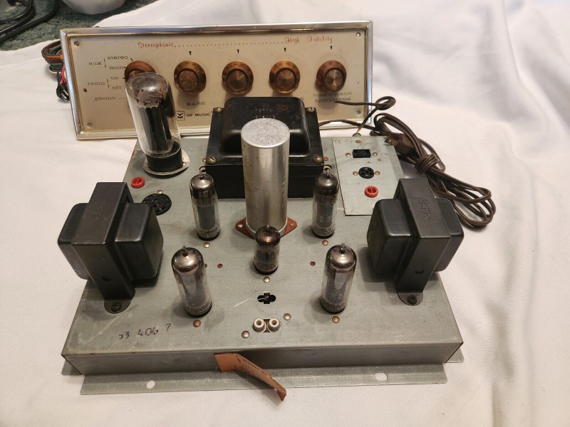 Voice of Music stereo amplifier.jpg