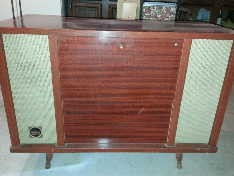 Webcor console stereo.jpg
