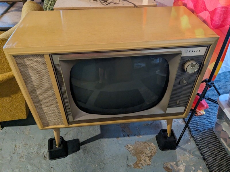 Zenith console TV.jpg