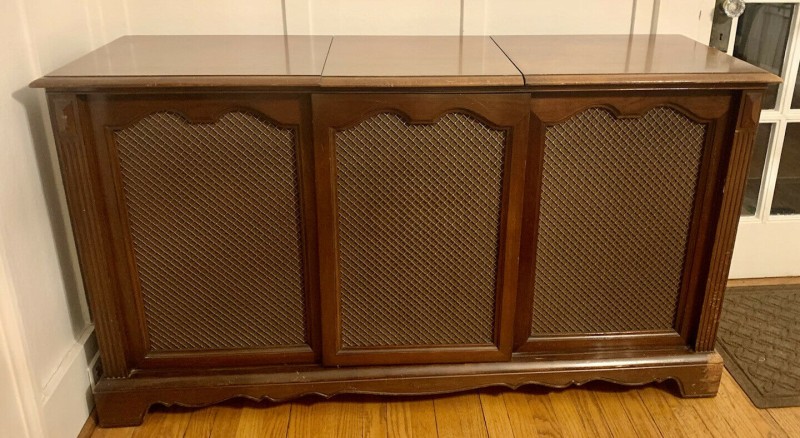 1959-'60 Magnavox Concert Grand model 1ST800F.jpg