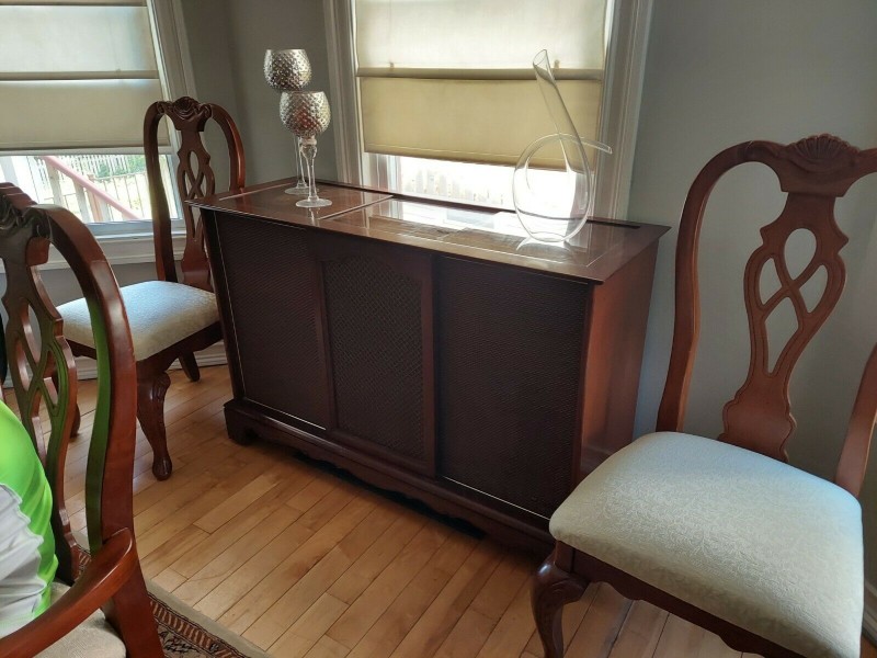 Magnavox Imperial stereo.jpg