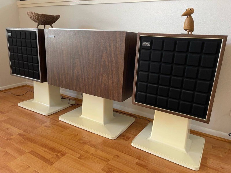 Zenith Allegro Stereo.jpg